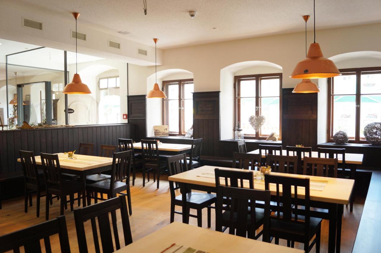 Altstadthotel Brauereigasthof Winkler Berching Esterno foto