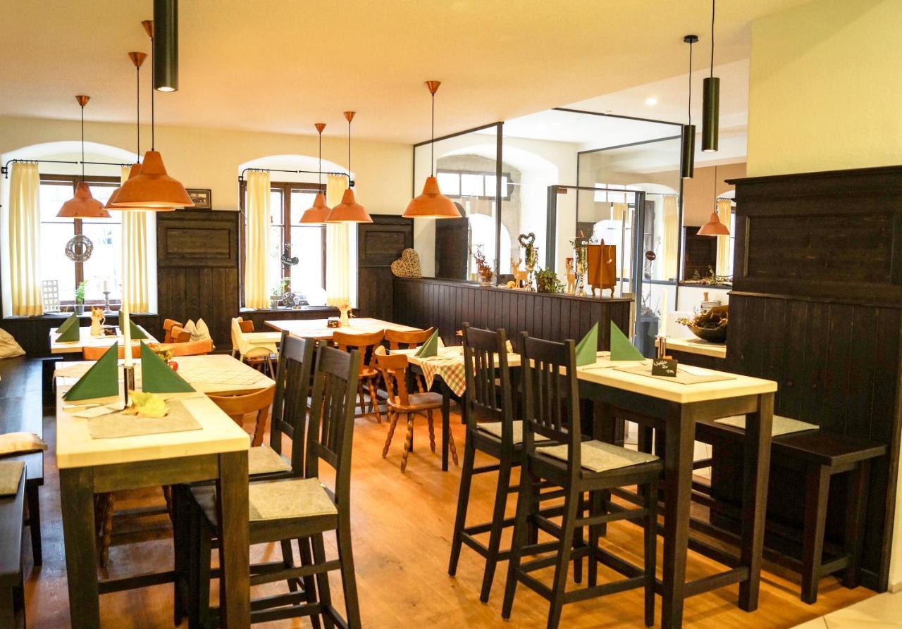 Altstadthotel Brauereigasthof Winkler Berching Esterno foto