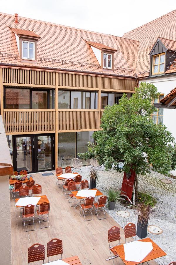 Altstadthotel Brauereigasthof Winkler Berching Esterno foto