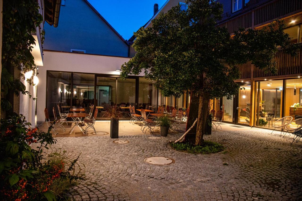 Altstadthotel Brauereigasthof Winkler Berching Esterno foto